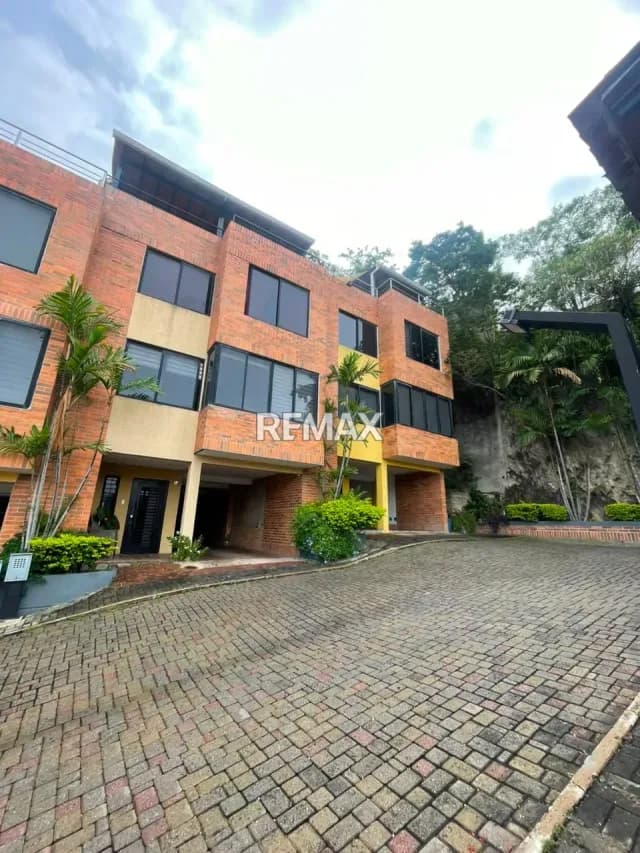 Casa en venta - $115k
